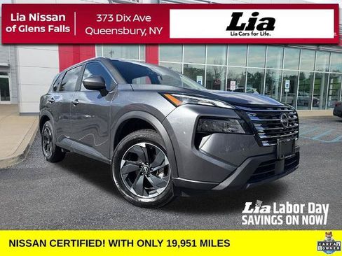 Certified 2026 Nissan Rogue SV AWD/4WD image 1