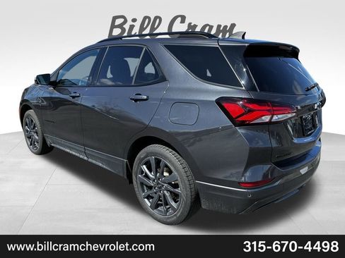 Used 2022 Chevrolet Equinox RS w/ RS Leather Package AWD/4WD image 10