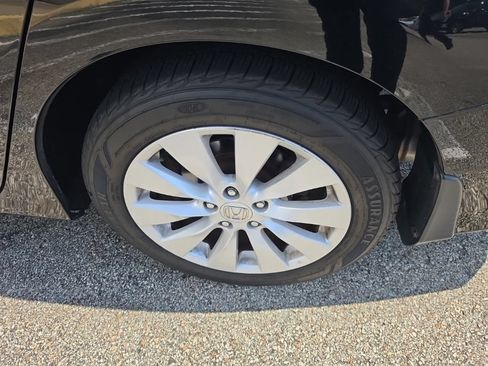 Used 2015 Honda Accord Touring image 12
