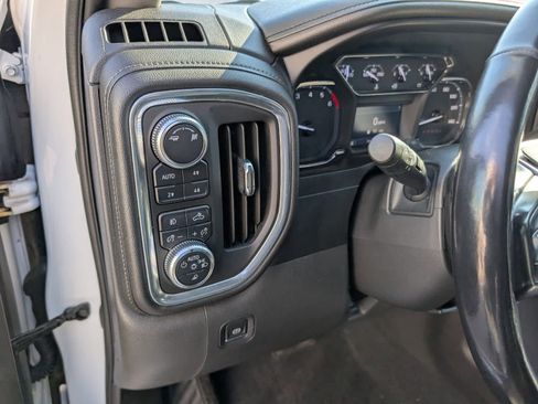 Used 2019 GMC Sierra 1500 SLT w/ SLT Premium Package image 19