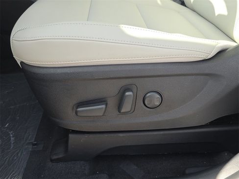 New 2025 Kia Telluride S image 23