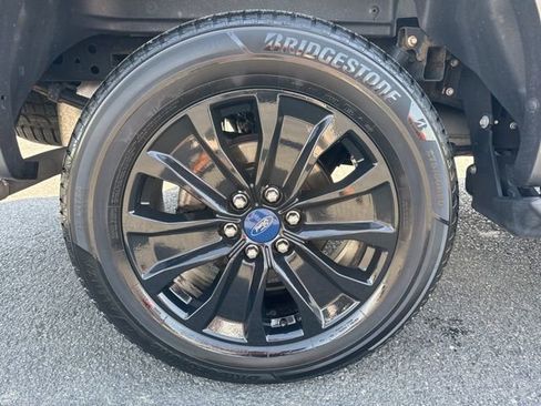 Used 2020 Ford F150 Lariat w/ Equipment Group 502A Luxury image 4