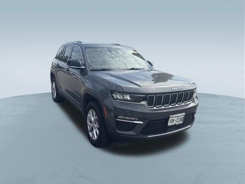 Used 2022 Jeep Grand Cherokee Limited RWD image 11
