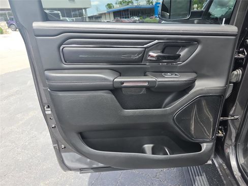 Used 2023 RAM 1500 Limited AWD/4WD image 13