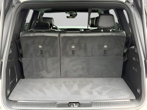 Used 2023 Jeep Wagoneer Series II AWD/4WD image 8