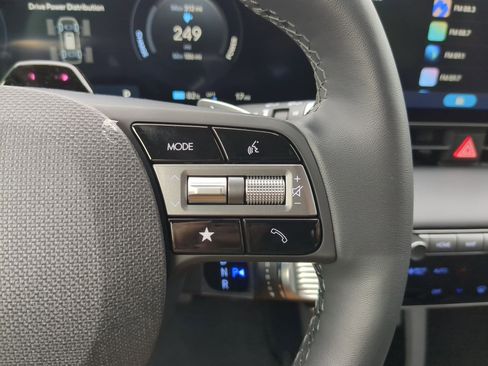 Used 2025 Hyundai Ioniq 5 Limited image 20