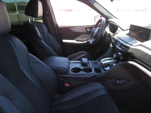 Used 2024 Acura MDX A-Spec AWD/4WD image 9