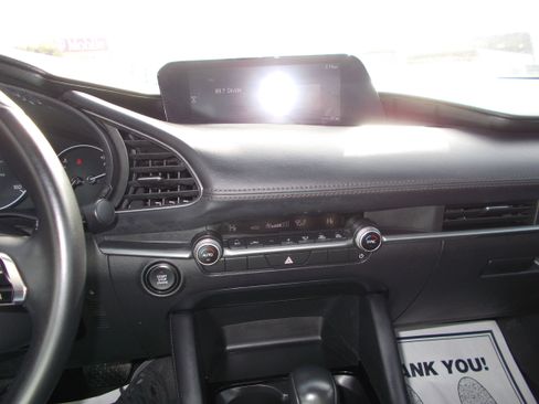 Used 2025 MAZDA MAZDA3 s Sport FWD image 5