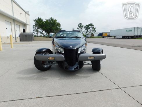 Used 1999 Plymouth Prowler image 3