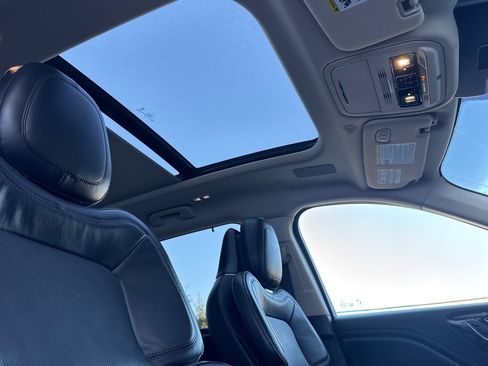 Certified 2021 Lincoln Aviator Grand Touring w/ Equipment Group 302A image 16