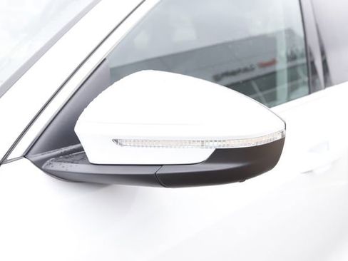 New 2025 Audi Q5 2.0T Premium Plus image 13