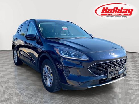 Used 2021 Ford Escape SE w/ Convenience Package AWD/4WD image 1