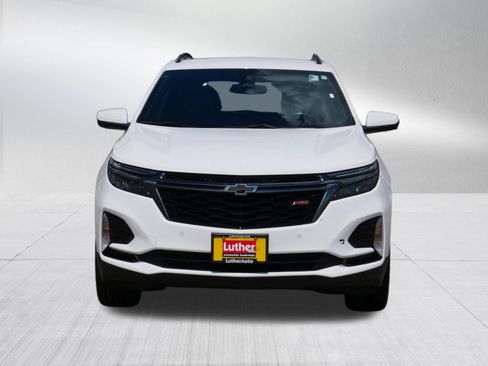 Used 2022 Chevrolet Equinox RS w/ Infotainment Package AWD/4WD image 2