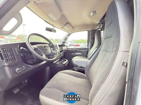 Used 2023 Chevrolet Express 2500 w/ Driver Convenience Package image 13
