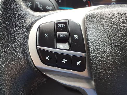 Certified 2023 Ford Explorer XLT AWD/4WD image 13