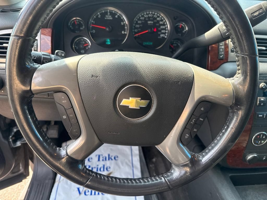 Used 2011 Chevrolet Tahoe LT AWD/4WD image 26