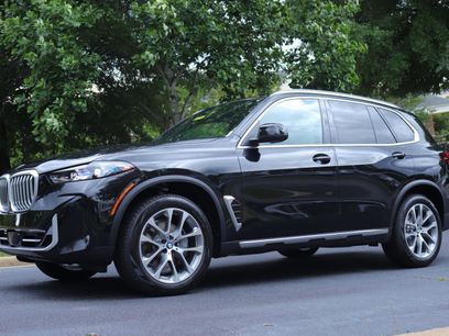 New 2026 BMW X5 sDrive40i w/ Premium Package