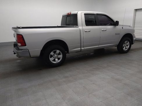 Used 2018 RAM 1500 Classic SLT AWD/4WD image 10