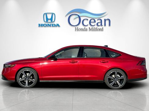New 2026 Honda Accord SE image 2