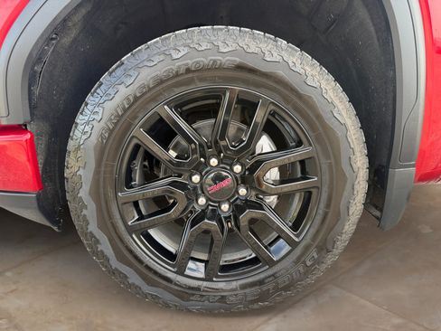 Used 2024 GMC Sierra 1500 Elevation w/ X31 Off-Road Package AWD/4WD image 31
