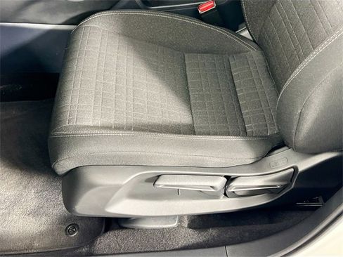 Certified 2023 Honda HR-V LX image 19