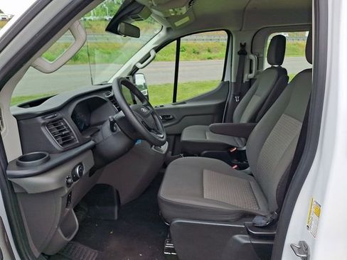 Used 2024 Ford Transit 350 XLT RWD image 9