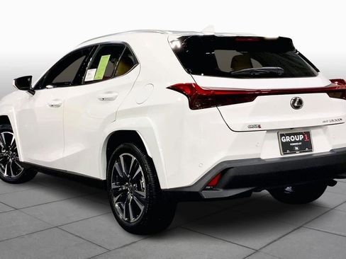 New 2026 Lexus UX 300h Premium image 12