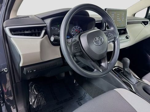 Certified 2025 Toyota Corolla LE FWD image 18
