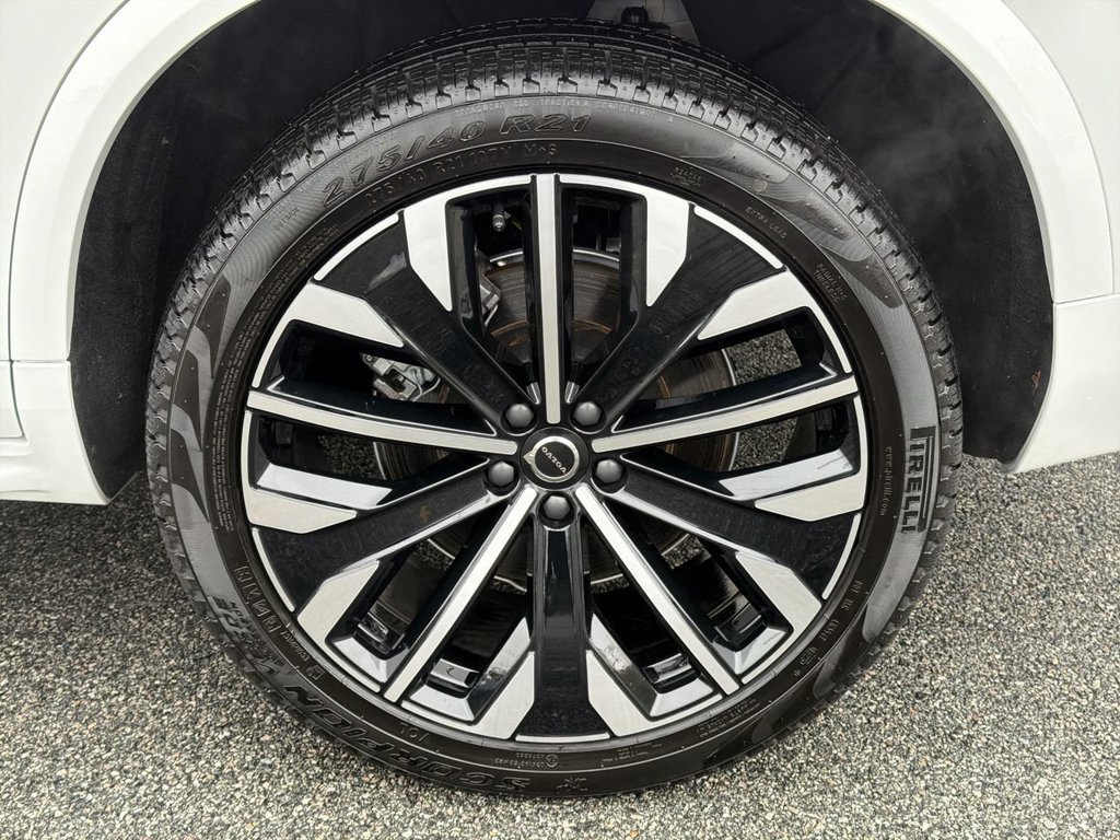 Certified 2026 Volvo XC90 B6 Plus AWD/4WD image 11