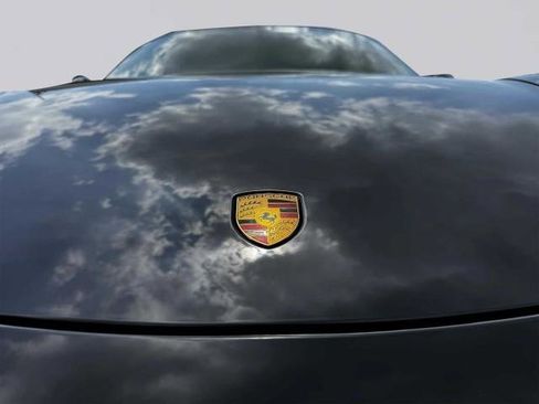Used 2019 Porsche 911 Targa 4 AWD/4WD image 13