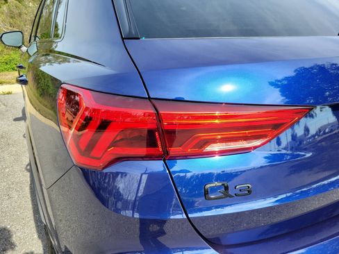 Used 2025 Audi Q3 2.0T Premium w/ Convenience Package image 10