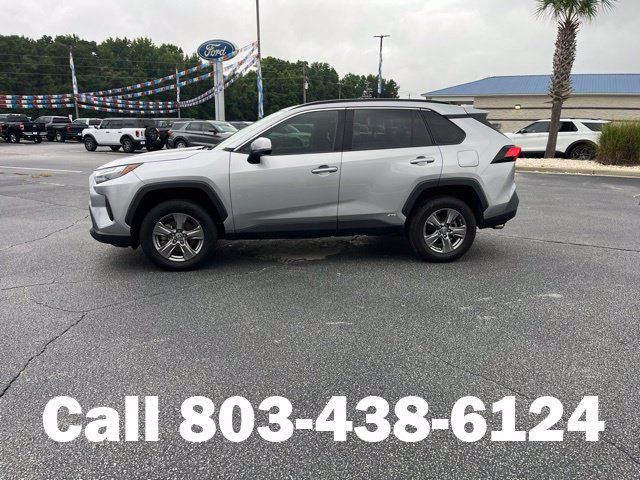 Used 2024 Toyota RAV4 LE AWD/4WD image 35