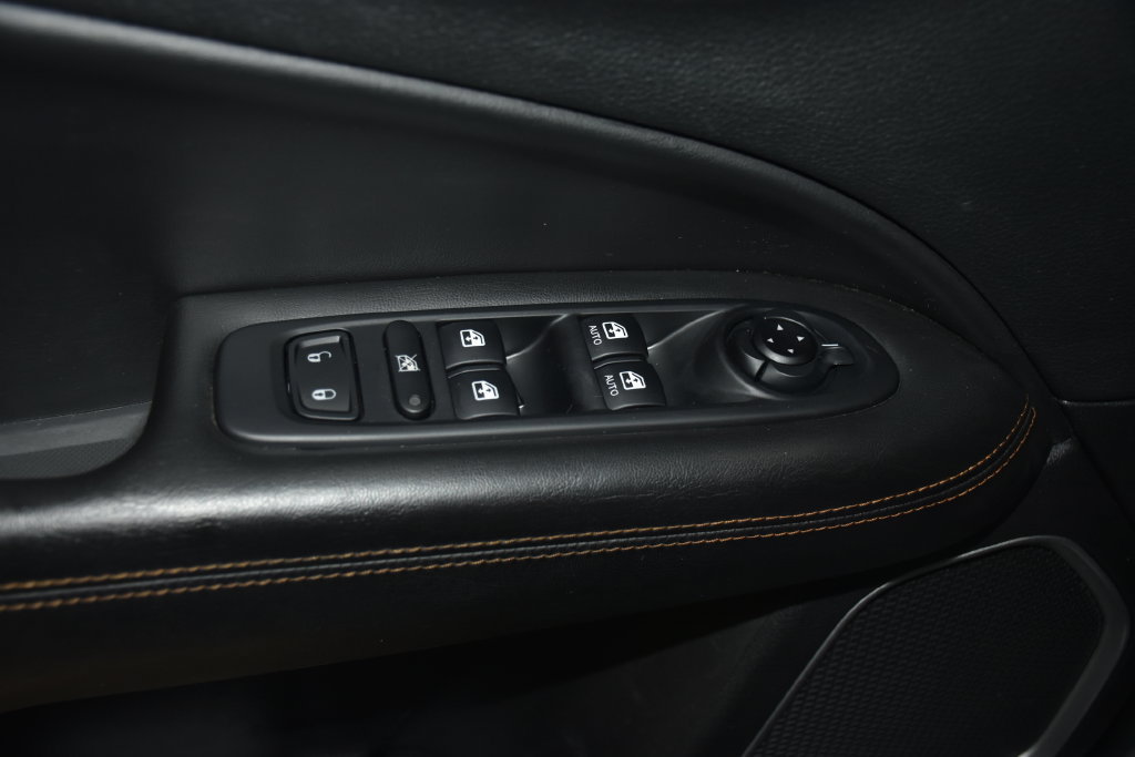Used 2021 Jeep Compass Limited AWD/4WD image 27