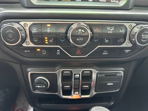 Certified 2022 Jeep Wrangler Unlimited Sport image 20