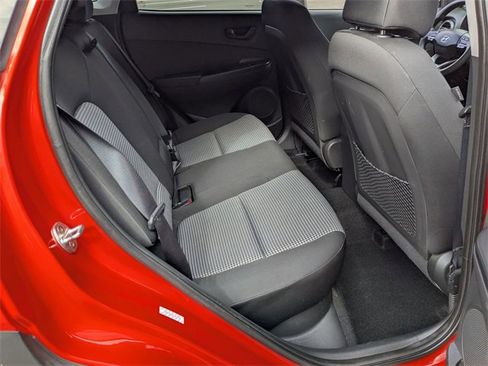 Used 2020 Hyundai Kona SEL image 32