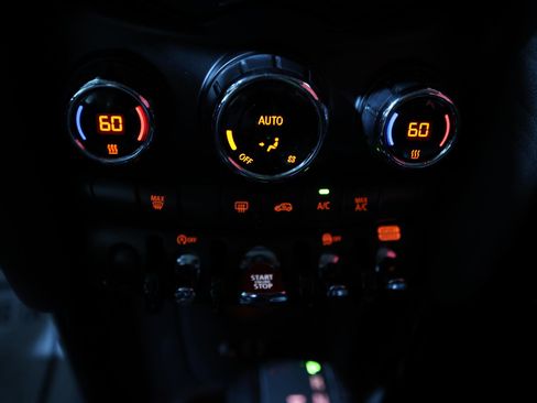Used 2018 MINI Cooper S FWD image 20