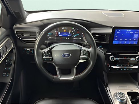 Used 2022 Ford Explorer ST-Line w/ Class IV Trailer Tow Package image 20