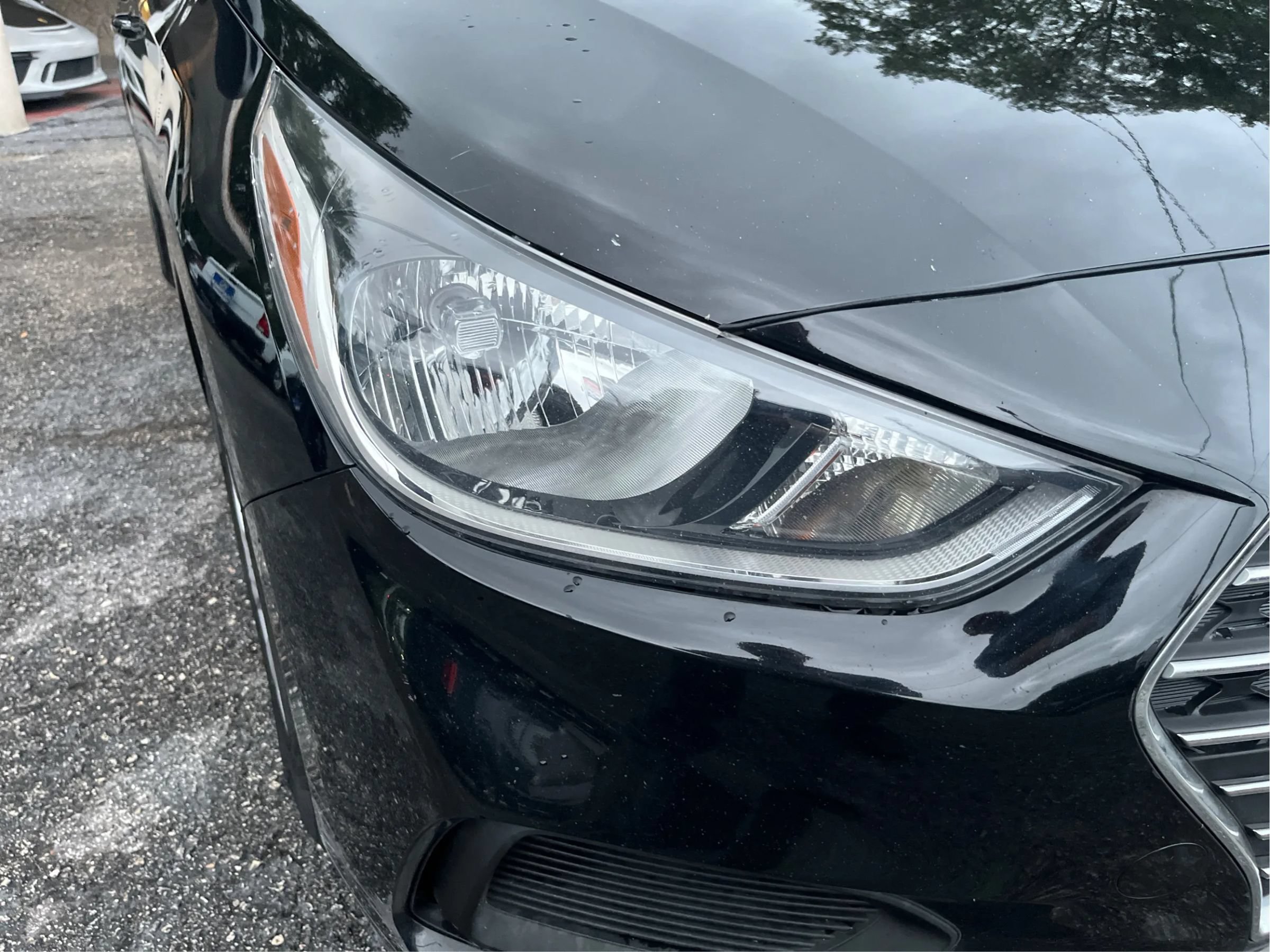 Used 2021 Hyundai Accent SE FWD image 9