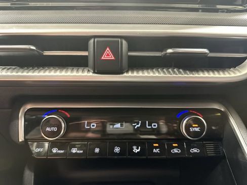 Used 2021 Kia K5 LXS FWD image 23