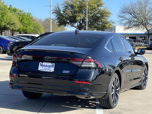 Certified 2024 Honda Accord Touring image 4