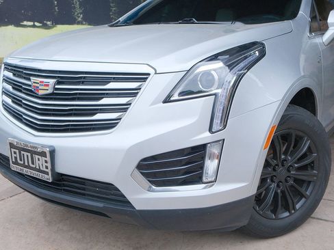 Used 2019 Cadillac XT5 FWD image 8