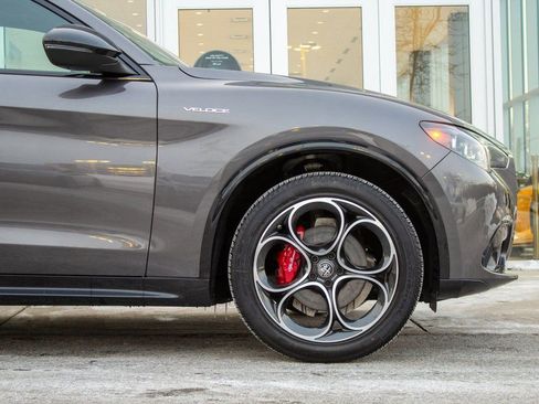 Used 2025 Alfa Romeo Stelvio Sprint w/ Veloce Package AWD/4WD image 5