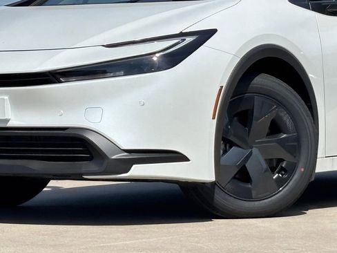 New 2026 Toyota Prius LE image 6