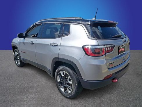 Used 2018 Jeep Compass Trailhawk w/ Navigation Group AWD/4WD image 6