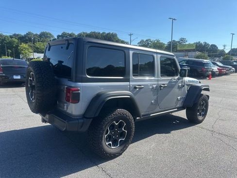 Used 2021 Jeep Wrangler Unlimited Rubicon 4xe w/ Cold Weather Group AWD/4WD image 3
