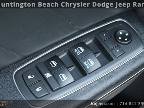 Used 2021 Dodge Charger SRT Hellcat image 11