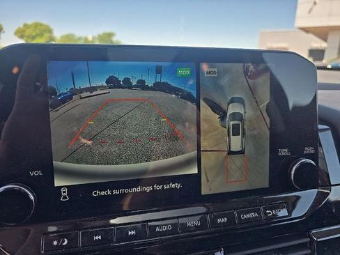 Certified 2023 Nissan Pathfinder Platinum image 20