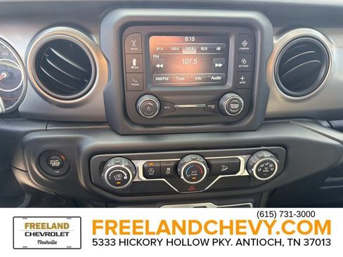 Used 2019 Jeep Wrangler Sport AWD/4WD image 24