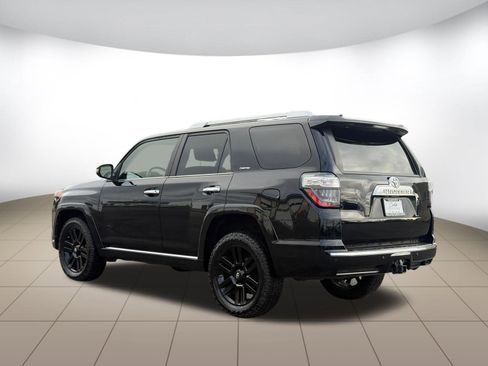 Used 2021 Toyota 4Runner Limited image 5