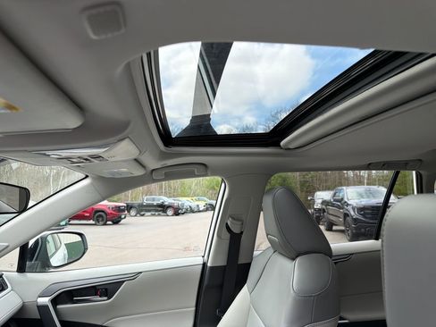Used 2025 Toyota RAV4 XLE Premium w/ Weather Package AWD/4WD image 23